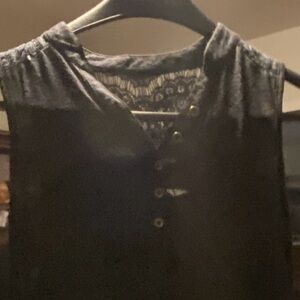 Women’s Small Dress Shirt